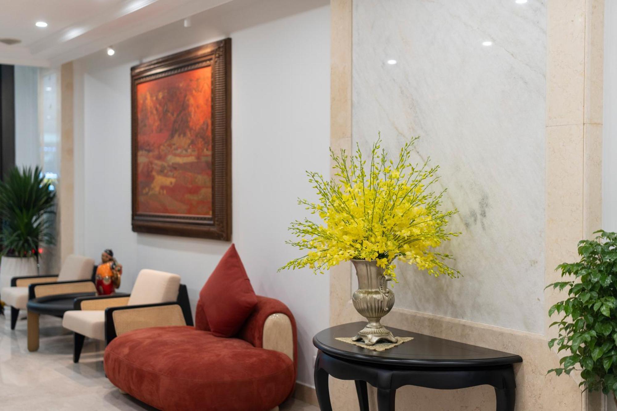 Sq Hang Gai Hotel & Spa Hanoi Exteriör bild