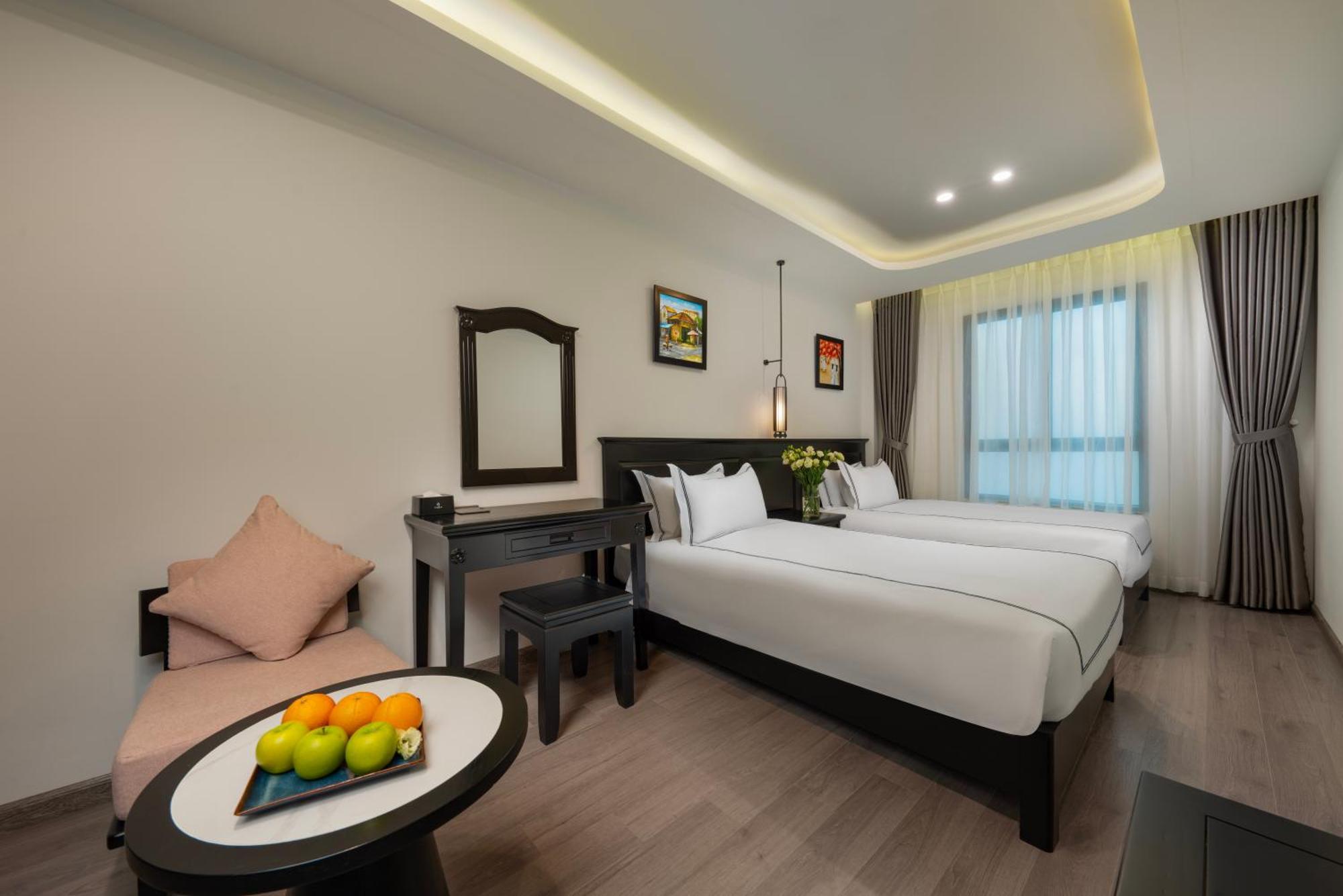 Sq Hang Gai Hotel & Spa Hanoi Exteriör bild